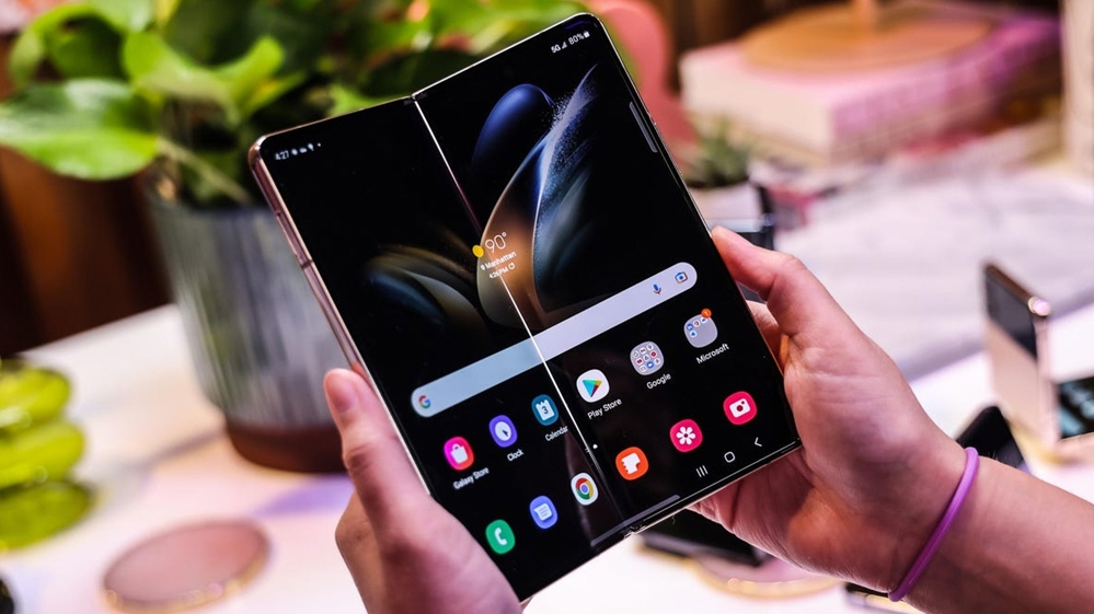 تحديث One UI 7 يجلب ميزتين جديدتين لهواتف Galaxy Z Fold: إليكم التفاصيل الكاملة