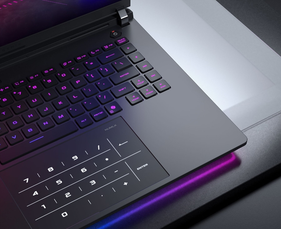 ASUS ROG Strix Scar 18 (2025)