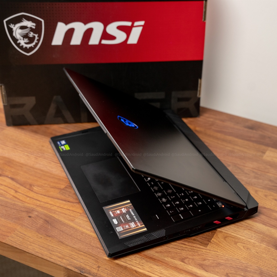 MSI Raider 18 HX