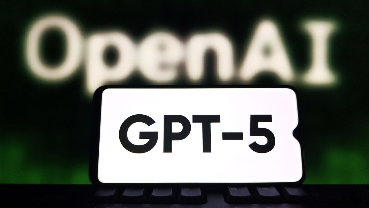 ما هي قيود استخدام GPT-5 ؟ وكيف تُقارن مع عائلة GPT-4 ؟
